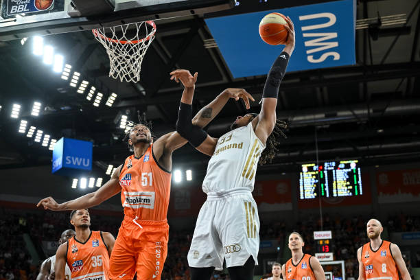 关键战役中 关键战役中