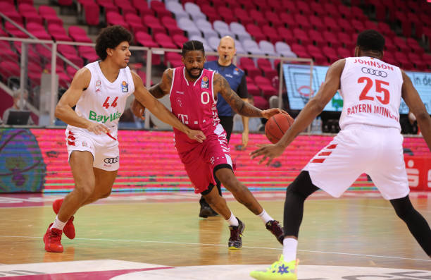 伊萨克加盟 伊萨克加盟